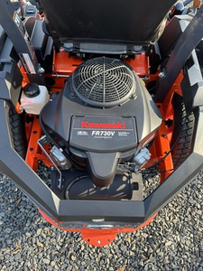 ซัพพลายเออร์ที่ดีที่สุดประจำปี 2024 รถตัดหญ้าแบบนั่งขับ Kubota Z252 24 แรงม้า แบบ Zero Turn ขนาด 54 นิ้ว ระบบไฮโดรสแตติก สำหรับสวนบ้าน ขาย - Product Image 5