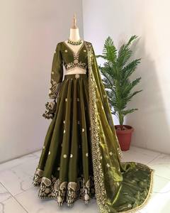 Lounch Heavy Boutique Collection ropa de boda y ropa festiva lehenga choli Thread con 3 y 9 mm Sequence Flair 3,5 MTR lienzo - Product Image 4