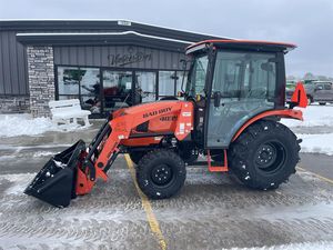 รถแทรกเตอร์ฟาร์ม BAD BOY BB4035CHL ขับเคลื่อน 4 ล้อ อเนกประสงค์ 35 แรงม้า เครื่องยนต์อัตโนมัติ ปั๊ม เกียร์ ลูกปืน ชิ้นส่วนหลักสำหรับเครื่องยนต์ - Product Image 3