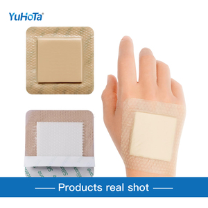 4x4 Medicazione in Schiuma Autoadesiva in Silicone Colore Pelle AG Topmed, Consumabile Medico per <span class=keywords><strong>Trattamento</strong></span> Piaghe <span class=keywords><strong>da</strong></span> <span class=keywords><strong>Decubito</strong></span>, 10x10cm - Product Image 5