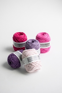 Laine d'agneau fine (45g) fil de chenille en nylon de Corée du Sud lavage à la main doux et moelleux de haute qualité uniquement pour le tricot au crochet - Product Image 6