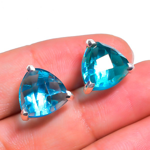 Impresionante Par de Gemas de Topacio Azul con Corte Trillón |   Piedras Sueltas Naturales Brillantes para la Elaboración de Joyas y Diseños Personalizados - Product Image 3