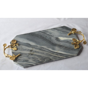 Bandeja de servicio de mármol blanco vintage con asas de metal de hoja torcida dorada Decoración rectangular elegante para el hogar para bodas - Product Image 2