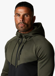 Vêtement pour homme en gros, sur mesure, kaki, coupe ajustée, fermeture éclair intégrale, haute qualité, panneau contrasté, respirant, fabriqué au Pakistan - Product Image 6