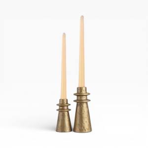 Candelabro Alto Moderno de Latón con Elegante Base Giratoria para un Estilo Interior Premium Único - Product Image 5