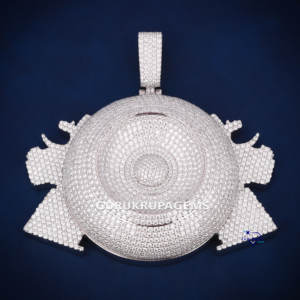 Mejor alta calidad Hip Hop Iced Out Design Bullet Shield Round Cut Moissanite Diamond Pendant 925 Sterling Silver VVS Clarity - Product Image 1