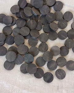 Boutons noirs en corne de buffle de haute qualité Boutons sculptés polyvalents de style animal pour chemises et vêtements par l'artisanat du croissant - Product Image 5