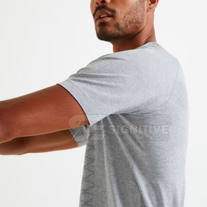 Camiseta Deportiva para Hombre con Tela Transpirable para un Entrenamiento Cómodo, Camiseta Deportiva para Hombre Diseñada para Entrenamiento Físico - Product Image 6