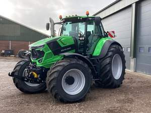 Tractor Deutz-Fahr 6215 TTV nuevo a estrenar - Product Image 4