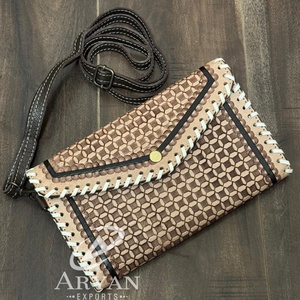 Nuevo bolso de mano de cuero con correa para el hombro, monedero personalizado de alta calidad, bolso de noche hecho a mano de diseñador para mujer - Product Image 1