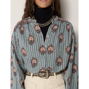 Blusa Omara para Mujer, Estampado Floral a Cuadros, Camisa Larga con Bordado de Encaje, Popelina, Talla XL, Uso Diario, 100% Algodón, Botones, Color Ceruleo Niebla - Product Image 1