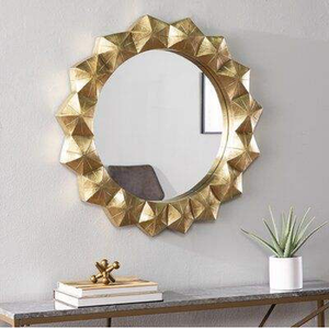 Espejo de Pared Barroco Ornamentado con Flores de Metal Dorado - Product Image 2