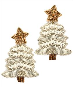 Joyería Artesanal Personalizable con Cuentas de Semillas Navideñas, Bordado, Diseño de Logotipo, Moda, por MULTI CRAFT - Product Image 1