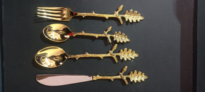 Juegos de cubiertos de latón hechos a mano personalizados con cucharas, tenedores y cuchillos para mantequilla Ideal para reventa por tiendas caseras en esmalte dorado - Product Image 3