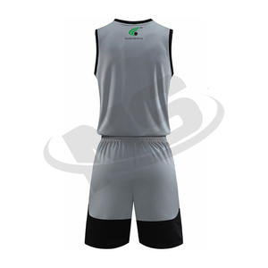 Uniforme de basket-ball pour hommes 2025 Nouveau design Vêtements de sport confortables Matériel en polyester Logo personnalisé Maillot et short de basket-ball de l'équipe - Product Image 3