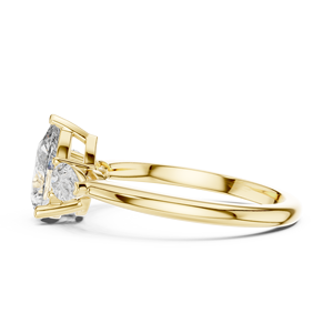 Anillo de Diamante Cultivado en Laboratorio con Corte Pera de 1.2CT MÍNIMO, con Piedras Laterales de 0.33CT, Chapado en Oro Amarillo de 18KT y Rodio, Certificado IGI, para Compromiso - Product Image 5