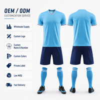Vêtements de football unisexes en polyester 100% - Vente en gros d'usine - Short à séchage rapide - 220g - Toutes saisons - Adultes