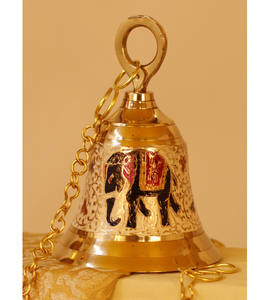 Campana de mesa de metal de latón de alto grado con mango fundido Suministros de mesa de hotel de oficina Embalaje personalizado disponible - Product Image 1