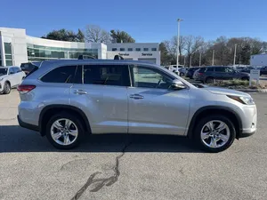 Toyota Highlander Limited 2019 - Product Image 6