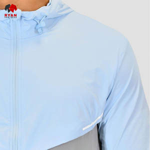 Survêtement sur mesure pour homme, tissu de haute qualité, confortable et respirant, avec logo personnalisé - Product Image 6