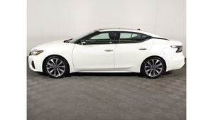 Voiture d'occasion certifiée LHD/RHD Nissan Maxima Platinum FWD 2023 - Product Image 4