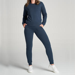 Nouveau pull brodé Streetwear gaufré personnalisé Sweat-shirt à col rond rembourré pour femme - Product Image 4