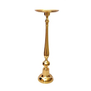 Candelabros de pilar de Metal dorado de tendencia para el hogar y la boda Mesa de comedor Vela decorativa Pilar Artesanías - Product Image 5