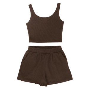 Ensemble Leggings courts + soutien-gorge de sport croisé Survêtement de gymnastique pour femmes - Product Image 1