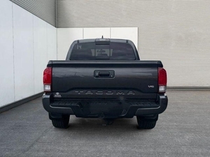 Badge de calandre avant gris pour Toyota Tacoma Double Cab Pickup Truck 2017 - Product Image 6