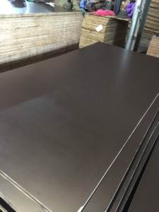 Techniques lisses de contreplaqué de coffrage vietnamien épais du style 18mm de conception industrielle pour des applications extérieures de decking - Product Image 5