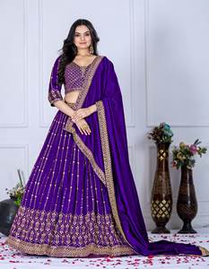 Dernier modèle de Lehenga Choli en soie Vichitra brodé, ensemble de Lehenga de mariage avec dupatta, disponible en ligne pour la collection Heavy Sequence - Product Image 6