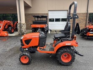 Kubota BX2380รถแทรกเตอร์2024ล้อ4WD 4x4ประเภทไดรฟ์70-100HP กำลังไฟที่มี4แกนส่วนประกอบปั๊มเครื่องยนต์เกียร์ขนาดเล็ก - Product Image 5