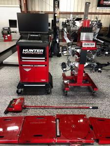 Machine d'alignement de roues 3D haute précision Hunter disponible avec machine d'équilibrage de roues et pont élévateur 4 colonnes à vendre - Product Image 6