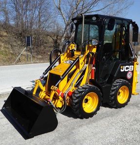 Chargeuse compacte JCB 1CX 4x4 avec capacité de charge nominale de 9 tonnes, pelle rétrocaveuse JCB 1CX - Product Image 3