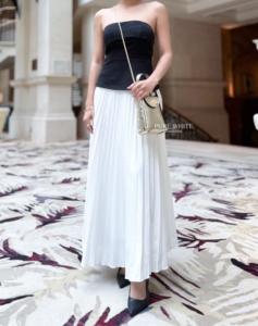 Italian Handmade Genuine Leather <b>Mini</b> Top Handle <b>Bag</b> with Bee Snap Closure - Product Image 4