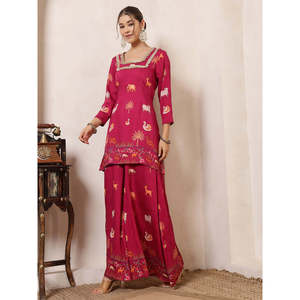 Magenta Animal Printed Crepe Kurti with Three-Quarter Sleeves Indo Western Women's Co-Ord <b>Set</b> with Palazzo - Product Image 3