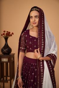 Vêtements de mariage Attrayant Nouveau Design Georgette Avec Paillettes Multi Fil Broderie Travail Lehenga Choli Au Prix De Gros - Product Image 4