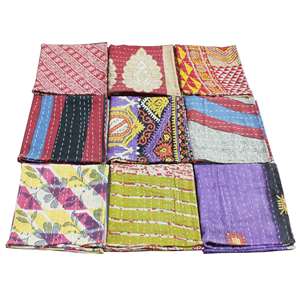 Serviettes de table carrées réversibles en coton 100% à imprimé floral indien, tissu Kantha pour la maison, serviettes de table pour le dîner - Product Image 1