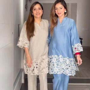 ชุดเสื้อกางเกงรัดรูปผ้าชินอนหนาพิเศษจากดีไซเนอร์ชุดกระโปรงลายปักลวดลายประณีต - Product Image 1