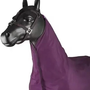 Couverture imperméable pour cheval avec col haut et 2 sangles de fixation, en tissu Oxford, pour toutes les saisons et utilisation en extérieur. - Product Image 3