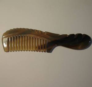 Peine de Cuerno Personalizado de Alta Calidad, Último Diseño, Color Natural, Empaque en Caja, Diseño Estándar, Uso Doméstico, Bajo Costo, Marco - Product Image 2