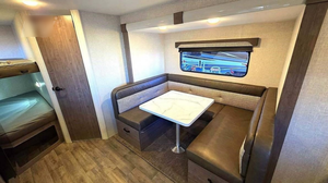 รถบ้าน L-A-N-C-E 1965 RV E-V-O-L-V-E รุ่นปี 2026 สภาพใหม่เอี่ยมพร้อมจำหน่าย - Product Image 2