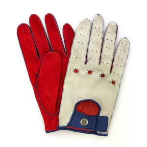 Gants de conduite en cuir respirant pour hommes de qualité supérieure Logo et design personnalisés pour une utilisation sportive - Product Image 3