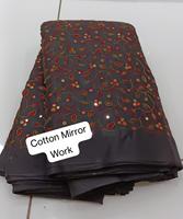 Travail de broderie de travail de miroir de coton faire au matériel de robe de fantaisie