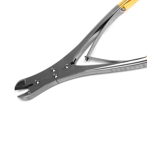 Cortador de Huesos Hermann Meditech de 18 mm, Instrumento Manual Ortopédico para Cortar Huesos, Preciso, Quirúrgico, Duradero, de Acero Inoxidable, Reutilizable, con Certificación CE - Product Image 5