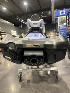 Moto Acuática de Fibra de Vidrio con Motor de 1400 cc, 2 Cilindros, 4 Tiempos, 151-225 HP, Asiento Individual - Product Image 6