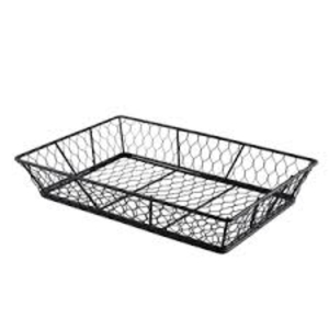 Canasta Rectangular Negra de Alambre de Estilo Vintage, Hecha de Acero Recubierto Resistente con un Diseño Clásico de Alambre de Gallinero para Uso en la Cocina - Product Image 4