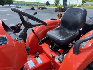 L3901 2015 Kubota 4X4ดีเซลที่มีรถตักและรถแบคโฮ - Product Image 3