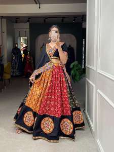 Lehenga choli ผ้าฝ้ายแท้หลากหลายชนิดใหม่พร้อมพิมพ์ลายและ gamthi ทำงาน - Product Image 6