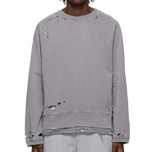 Sudaderas desgastadas para hombres lavados viejos, sudaderas con capucha y agujeros rasgados con dobladillo en capas, cuello redondo personalizado - Product Image 1